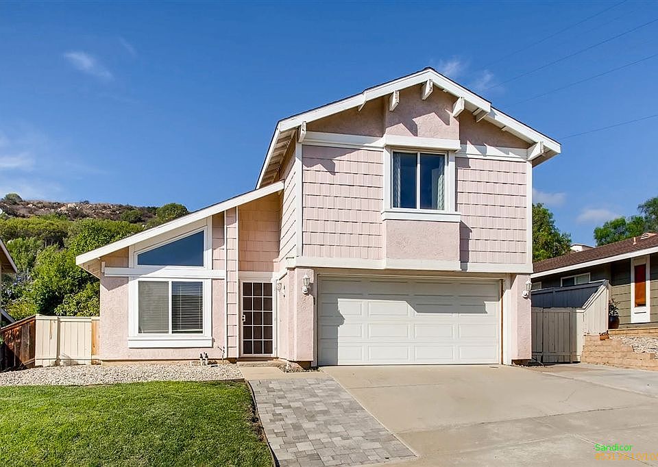 1st image of 614 Wildflower Pl