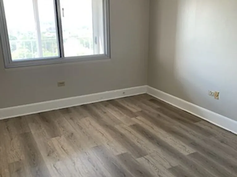 1520 Senate St #177 — Photo 11