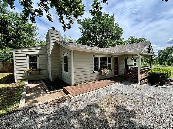 3rd image of 70058 S 343rd Ct