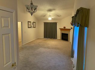 712 E Walker St, Saint Johns, MI