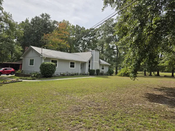 291 White Oak Estates Cir, Thomson, GA 30824