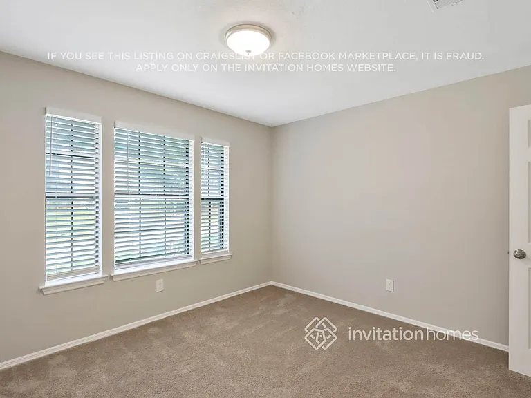 2120 Hunters Ridge Dr — Photo 17