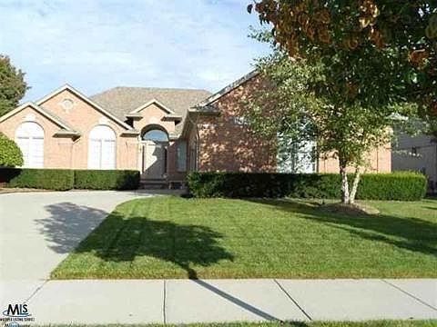 4th image of 18255 Sabine Dr