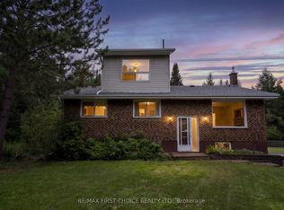 521 Onion Lake Rd, Thunder Bay, ON P7G2C1