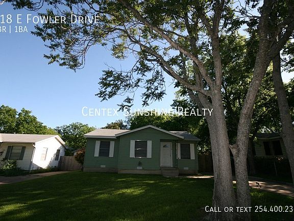 3rd image of 118 E Fowler Ave