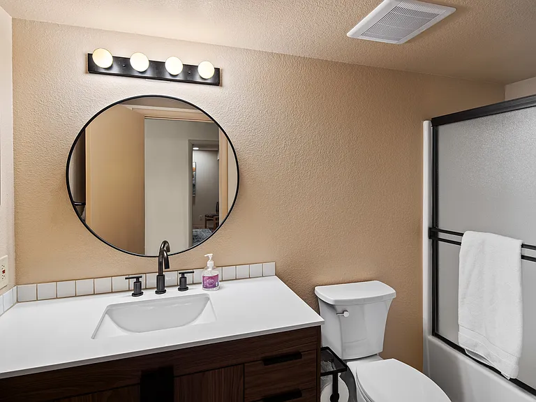 525 Coronado Trl — Photo 40