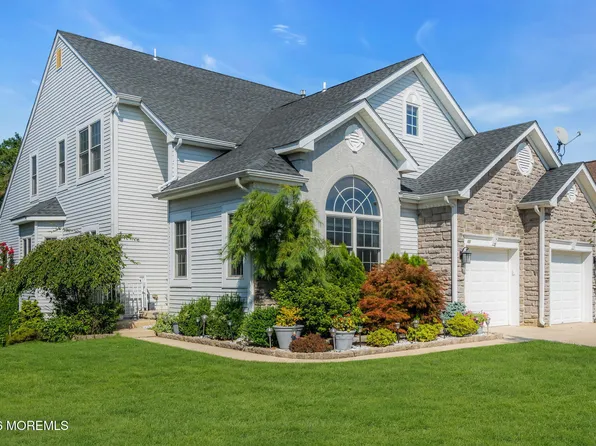 48 Spring Lake Boulevard, Waretown, NJ 08758