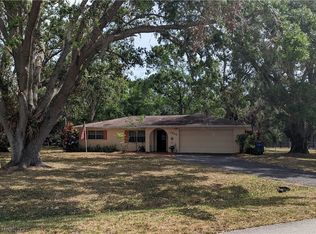 7325 Honeysuckle Dr, Sebring, FL 33876