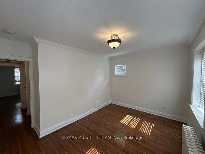 1745 Bathurst St #1 — Photo 12