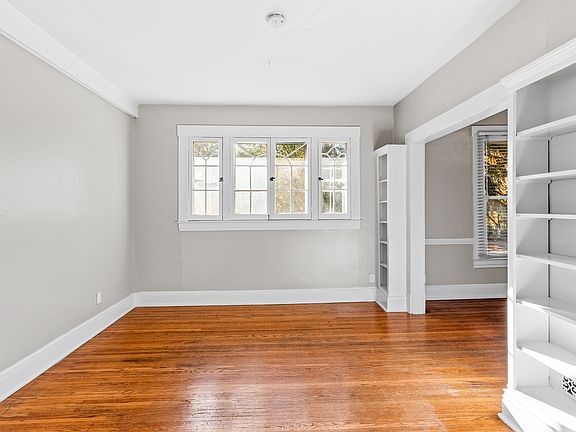 2nd image of 219 S Birchwood Ave #3