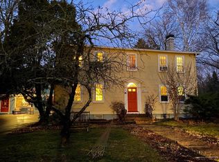 26 Maine St, Kennebunkport, ME 04046