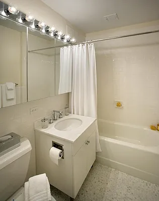 Sold by Nest Seekers International | media 33