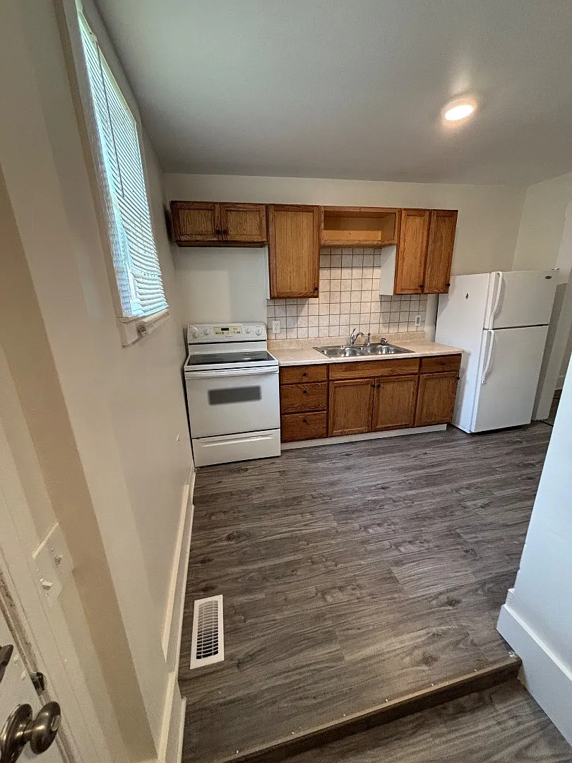 119 W 10th Ave - 2 — Photo 1
