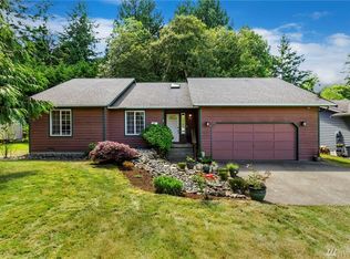 37082 Bay St NE, Hansville, WA 98340