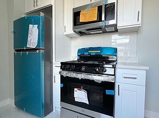 34-21 102nd St #43, Corona, NY 11368