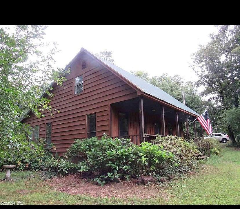 2nd image of 14 Sweet Home Rd