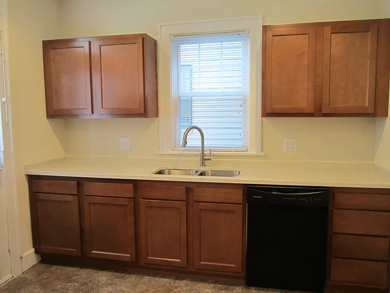 2446 Deming Ave #2444 — Photo 8
