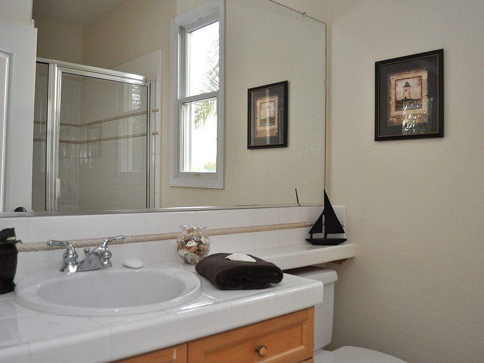 Upstairs Bathroom
