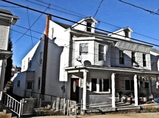 218 Laurel St, Minersville, PA 17954