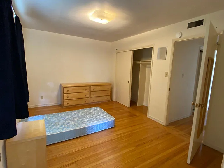 1715 Spruce St #2 — Photo 7