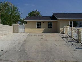 2nd image of 4414 Earl Ave