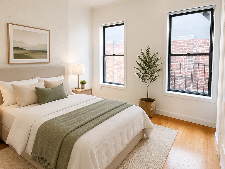 110 9th Ave #4C — Photo 2
