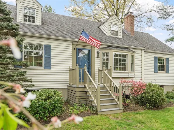122 Southfield Rd, Concord, MA 01742