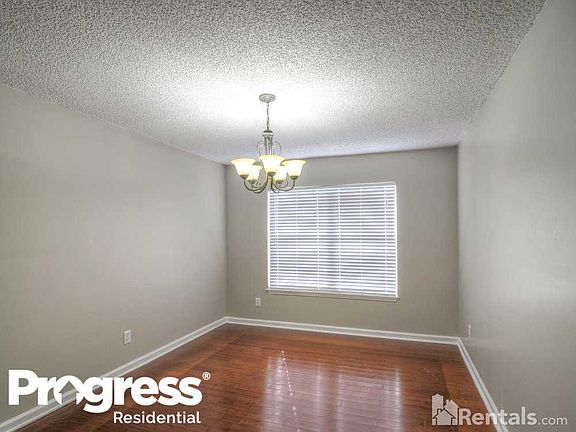 4th image of 11167 Englenook Dr