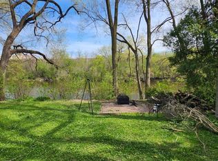 5684 North RIVER FOREST DRIVE, Glendale, WI