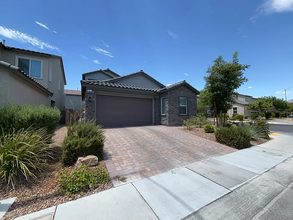 7063 Sayonara Vista St