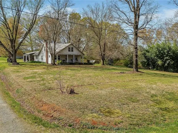 3592 Mathis Mill Rd, Ronda, NC 28670