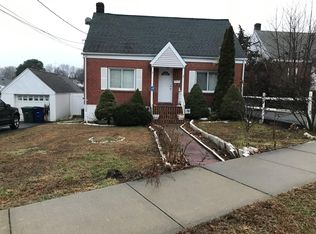 1861 Madison Ave, Bridgeport, CT 06606