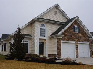 7 Primrose Cir, Egg Harbor Township, NJ 08234