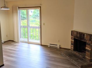 3712 SW Kelly Ave #5, Portland, OR 97239