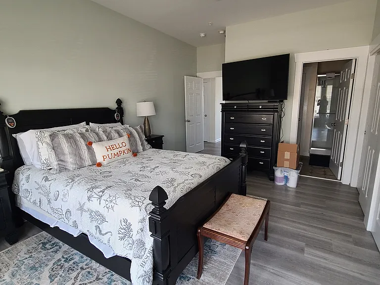 9650 Shore Dr #202 — Photo 10