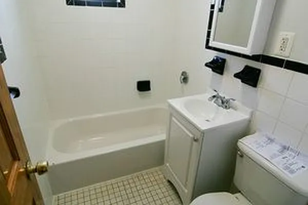 Rented by Horowitz Real Estate | media 28