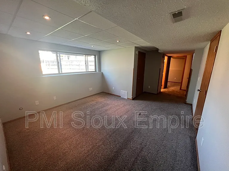 4829 S Wilson Ave — Photo 24