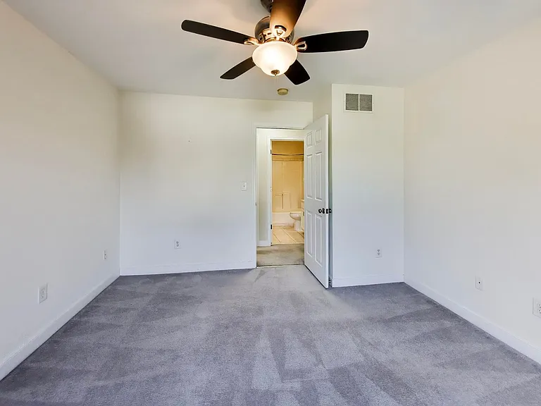 8071 Clark Station Rd — Photo 23