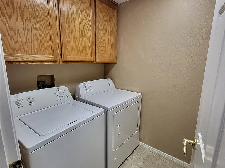 9436 Summer Rain Dr — Photo 7