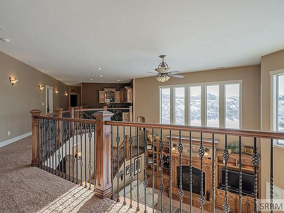 3rd image of 5590 E Canyonwood Cir