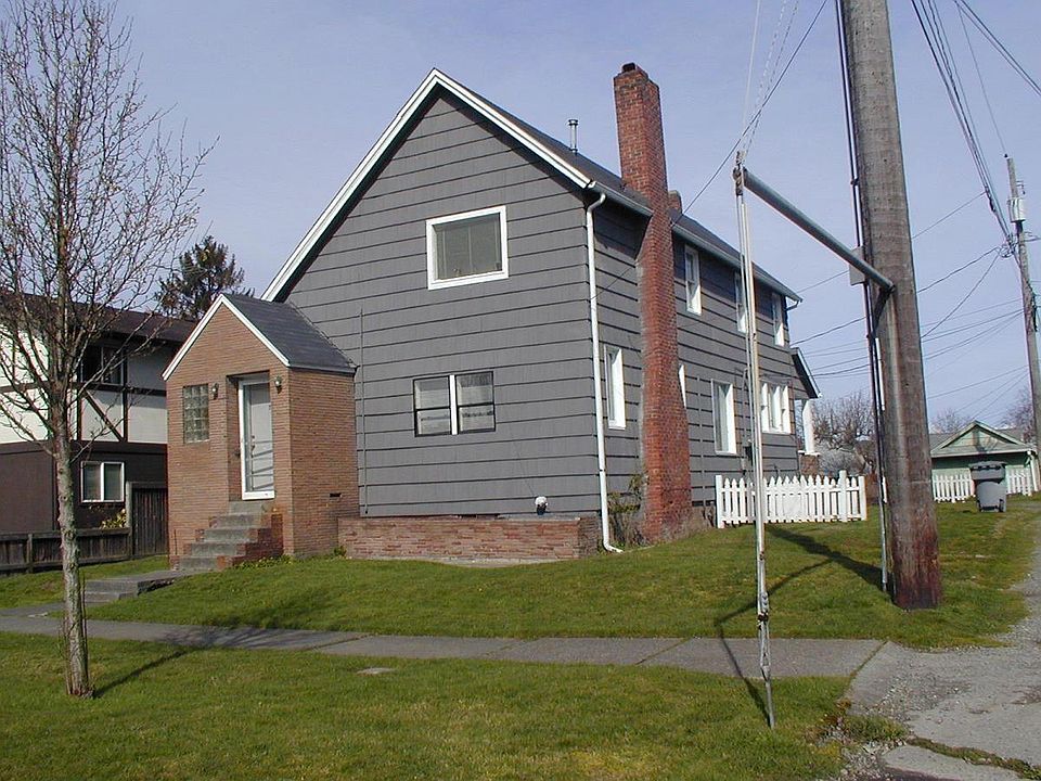1st image of 2609 N 8th St APT 3