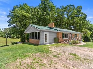 78 Stardust Ln, Glade Valley, NC 28627