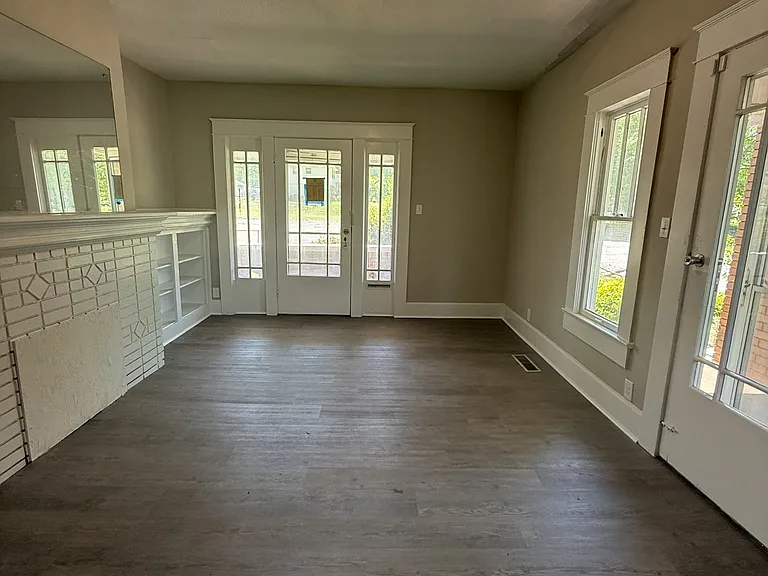 1698 Dennison Ave SW — Photo 8