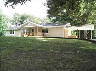 1037 Peters Rd, Soddy Daisy, TN 37379