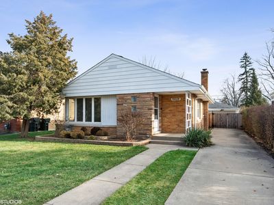 9219 New England Ave, Morton Grove, IL, 60053