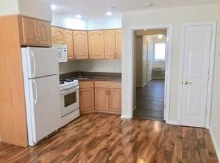 19 Kentucky St, Long Beach, NY 11561
