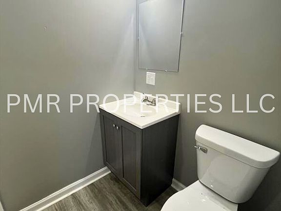 4th image of 2733 S 21st St #2731
