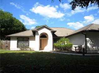8635 105th Ct, Vero Beach, FL 32967