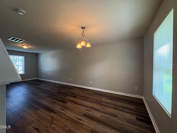 3rd image of 1444 Tamarino Dr