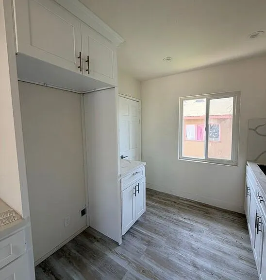 10218 Darby Ave #4 — Photo 7
